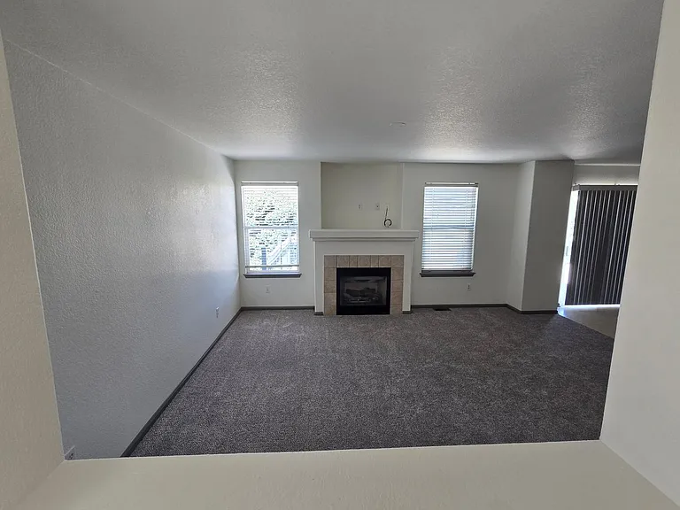 1653 Wagonwheel Dr — Photo 18