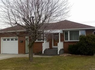 71 Joanne Ln, Buffalo, NY 14227