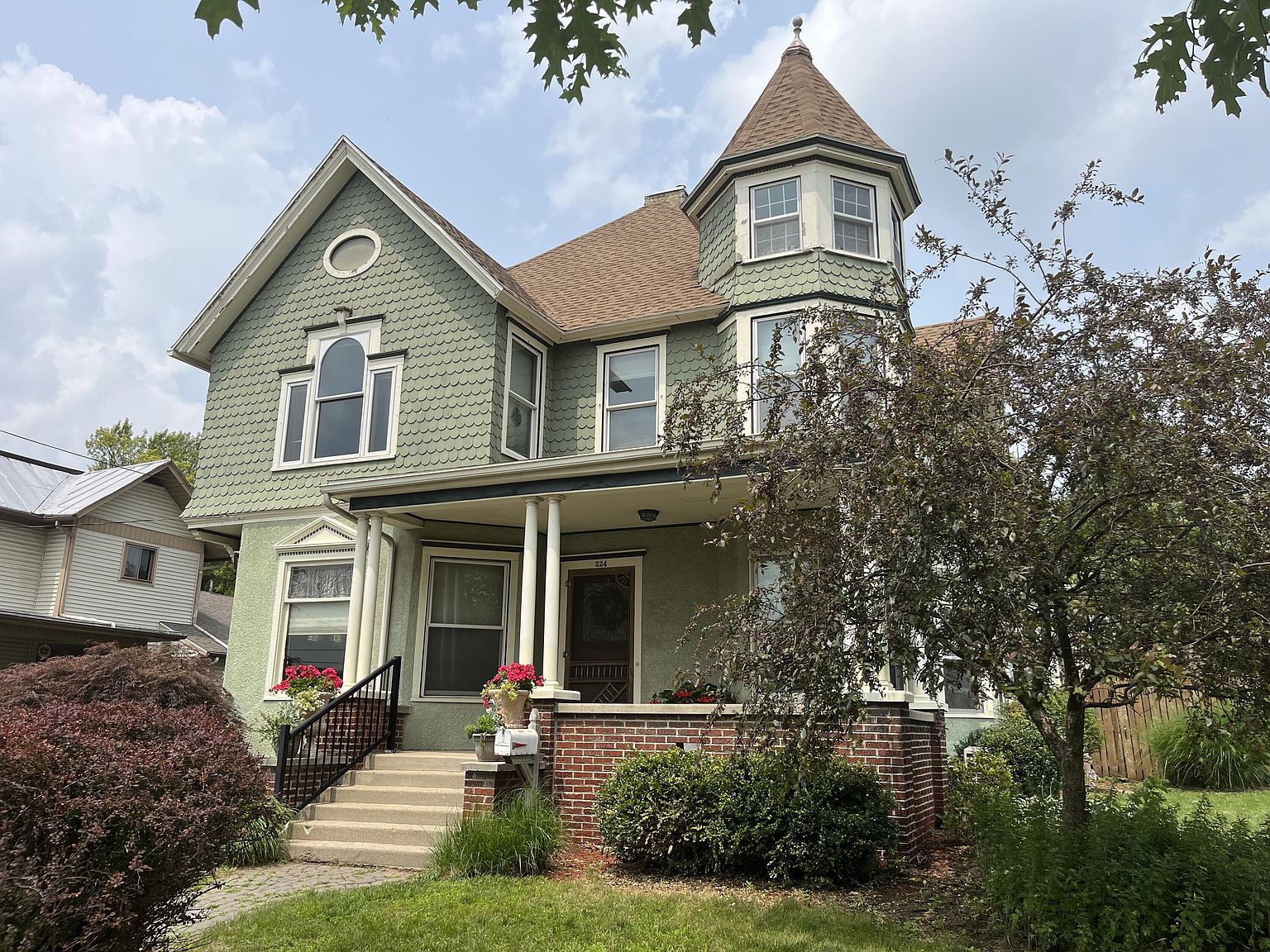 524 W Main St, Ionia, MI 48846 MLS 23026665 Zillow