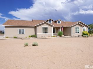 92 Hawk View Dr, Wellington, NV 89444