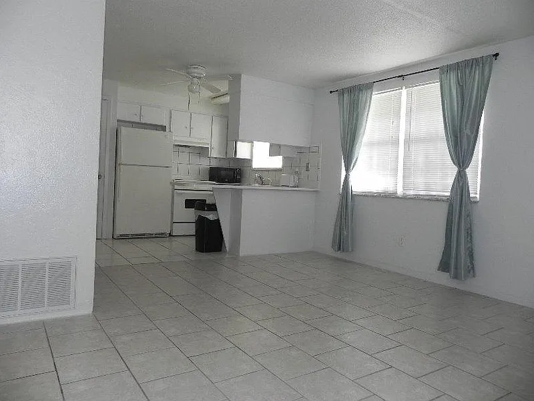 509 S Grandview Ave #1 — Photo 16