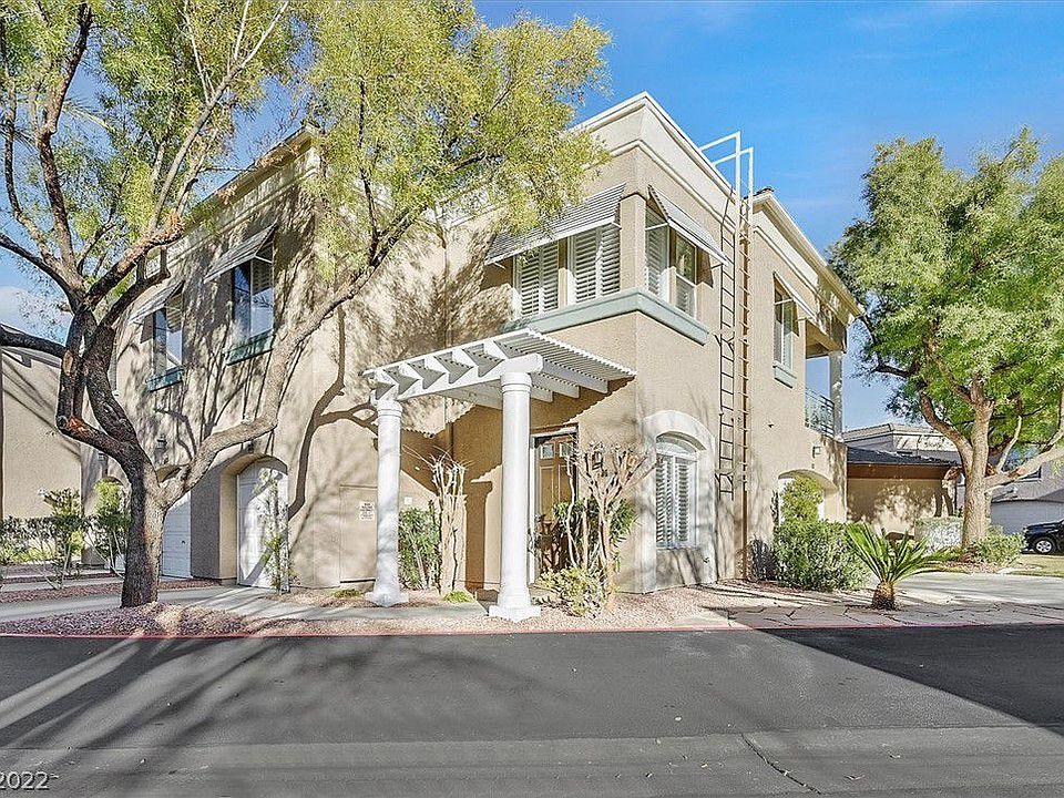 1st image of 9420 San Laguna Ct Unit 101