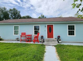 319 W Dewey Ave, Orange, TX 77630