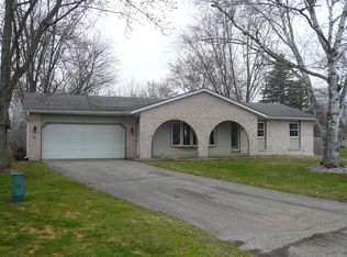 1680 Springbrook Dr, Jenison, MI 49428