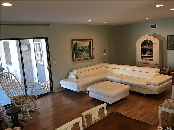 4th image of 18813 Covello St