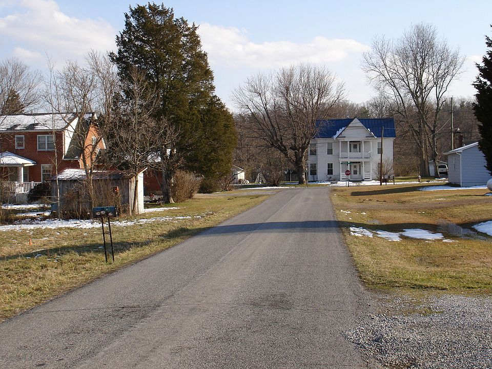 2nd image of 1-3 Penn Ave