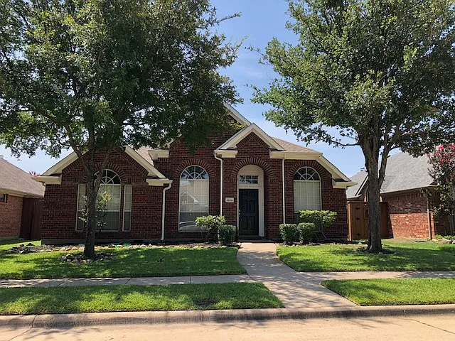 5209 Golden Wheat Ln — Photo 1