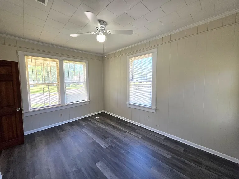 5404 N Blue Angel Pkwy — Photo 16