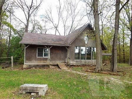 1st image of 22534 Robin Ave