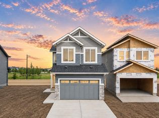 4272 Charles Close SW, Edmonton, AB T6W3H2