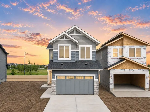 4272 Charles Close SW, Edmonton, AB T6W 3H2