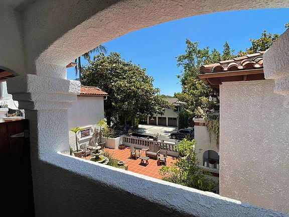 4th image of 3291 Sawtelle Blvd #205