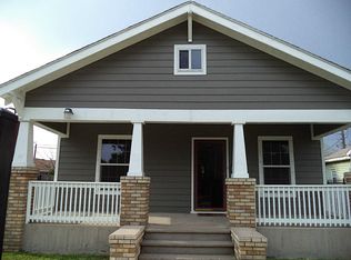 5303 Avenue R 1/2, Galveston, TX 77551