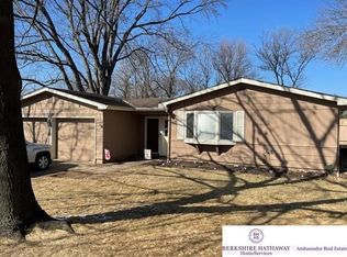 9616 Spencer St, Omaha, NE 68134