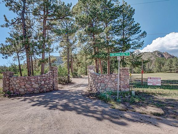 5th image of 8922 Rock Creek Ln