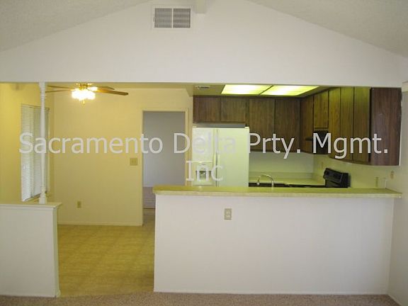 2nd image of 3424 Zorina Way