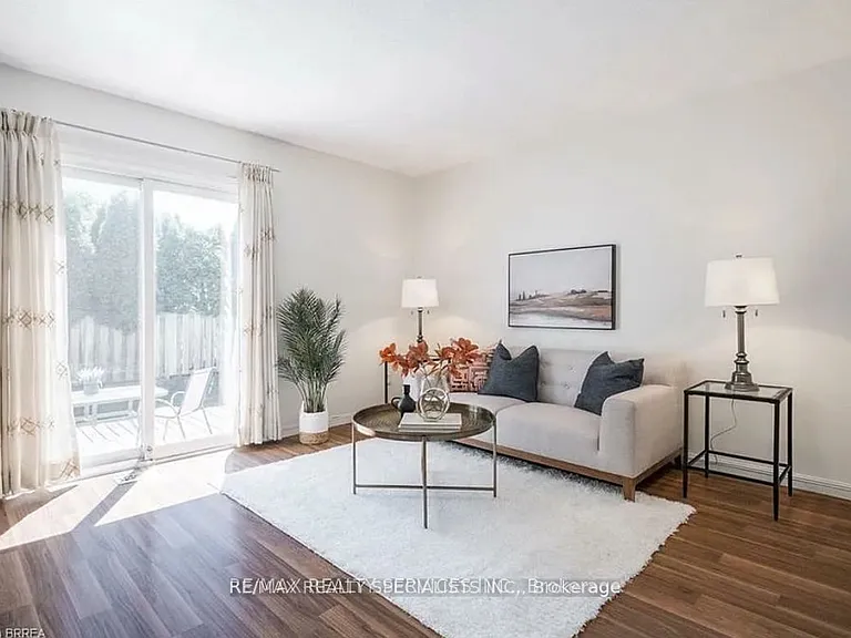 159 Brantwood Park Rd #159A — Photo 6