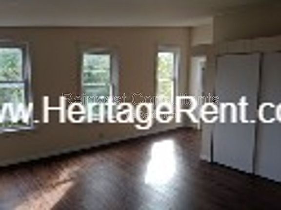 2nd image of 2810 Maryland Ave #2