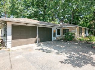 10461 Glenwood Ave, Osceola, IN 46561