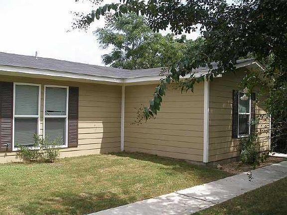2nd image of 6209 Mountain Shadows Dr