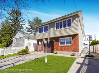 223 Hawthorne Ave, Staten Island, NY 10314