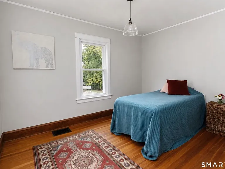 23 Jessamine St — Photo 11