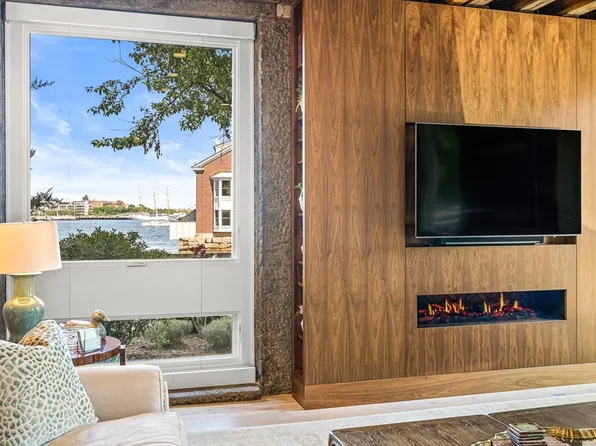 343 Commercial St #114, Boston, MA 02109