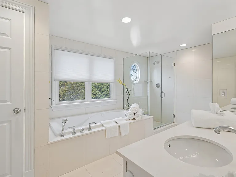 145 Olivers Cove Ln — Photo 29