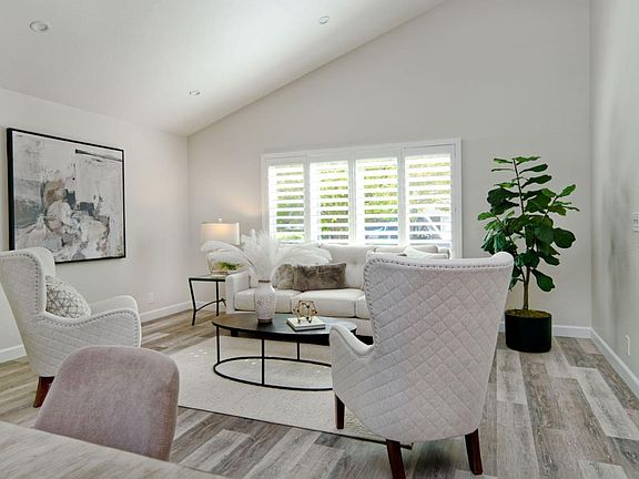 5th image of 823 Portswood Cir