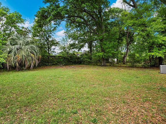 5th image of 275 Nightingale Dr