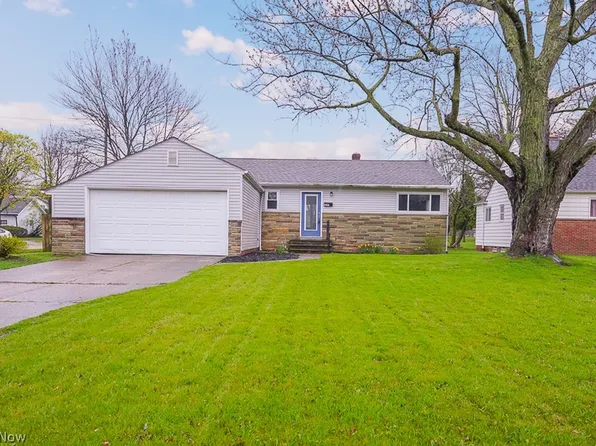 1287 Richmond Rd, Lyndhurst, OH 44124