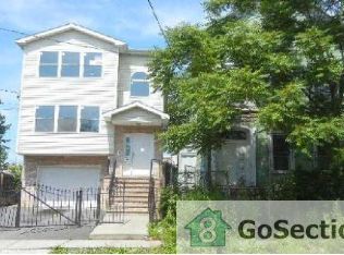 359 S 8th St, Newark, NJ 07103
