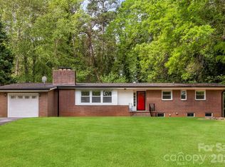 302 Suburban Ave, Kannapolis, NC 28083