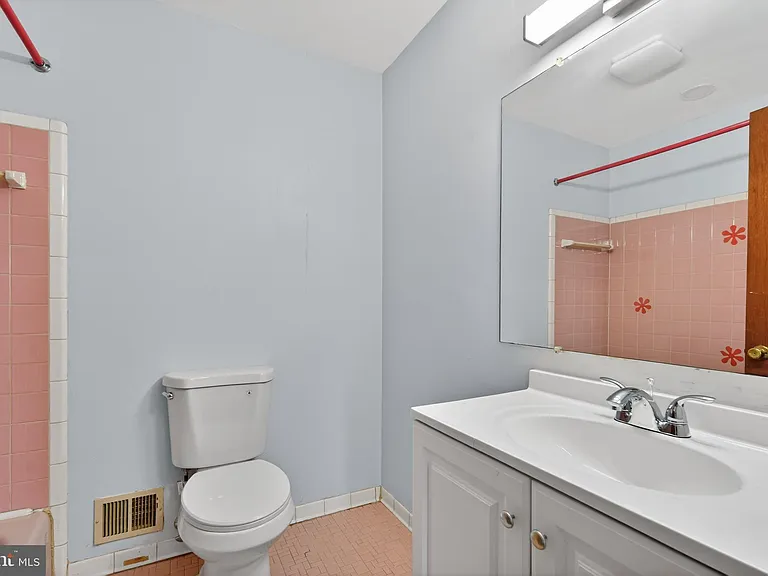3505 N St SE — Photo 12