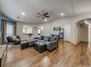 4327 Griffin Park Dr, San Antonio, TX 78251