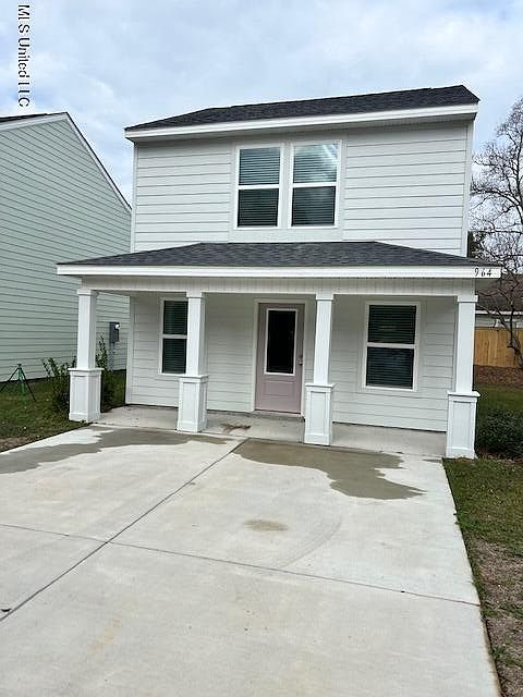 1st image of 964 Waterford Ln
