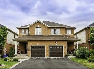 1206 Newell St, Milton, ON L9T 5R4