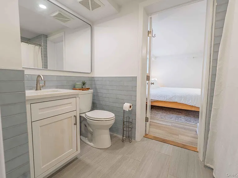 1215 W Park Ave #2 — Photo 9