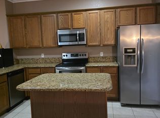2866 S Oasis Dr, Boynton Beach, FL 33426