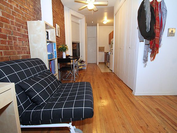 5th image of 7 W 103rd St APT 1D
