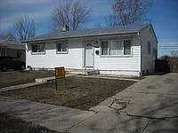 14225 Sherman Ave photo 1