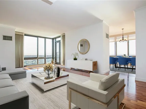 10 City Place #PH4H, White Plains, NY 10601