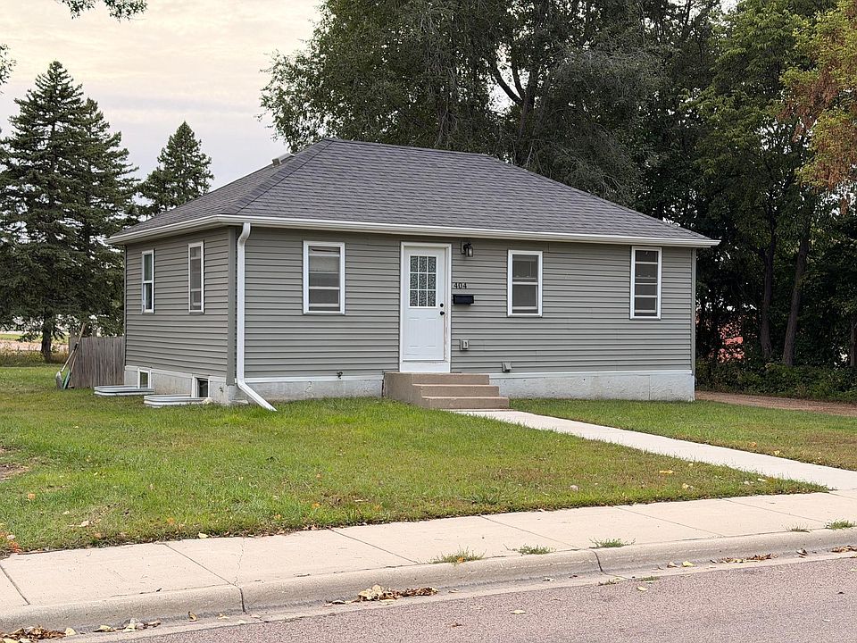 1st image of 404 S 2nd St