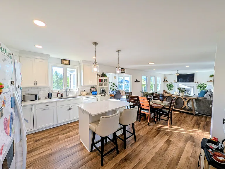 5568 Cooper Rdg — Photo 11