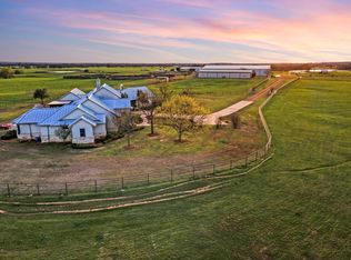 10925 Prairie Valley Rd, Lone Grove, OK 73443