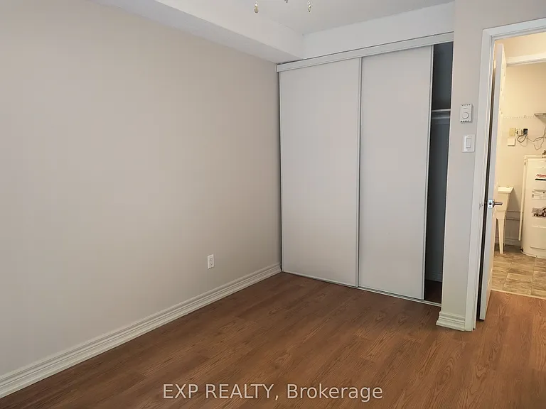 1310 Richmond Rd #4 — Photo 21