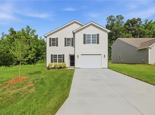 310 Middleton Dr, Lexington, NC 27295