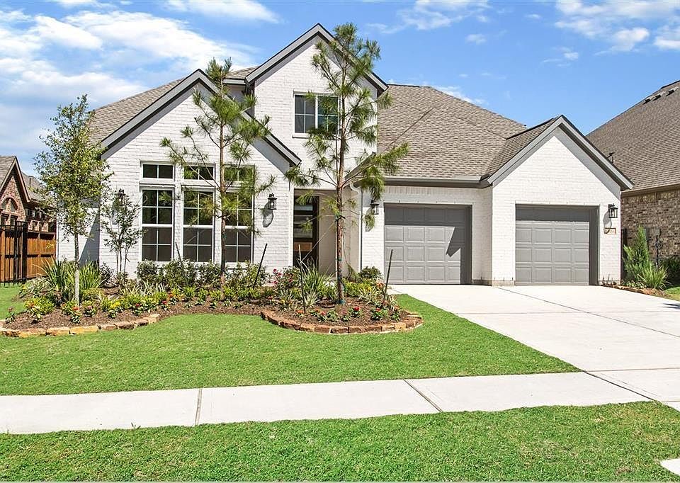 1st image of 4121 Sandalwood Ln
