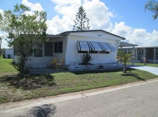 6319 Maui Dr, Bradenton, FL 34207