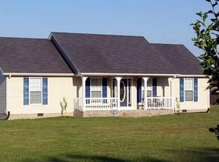 311 Browns Rd, Lafayette, TN 37083